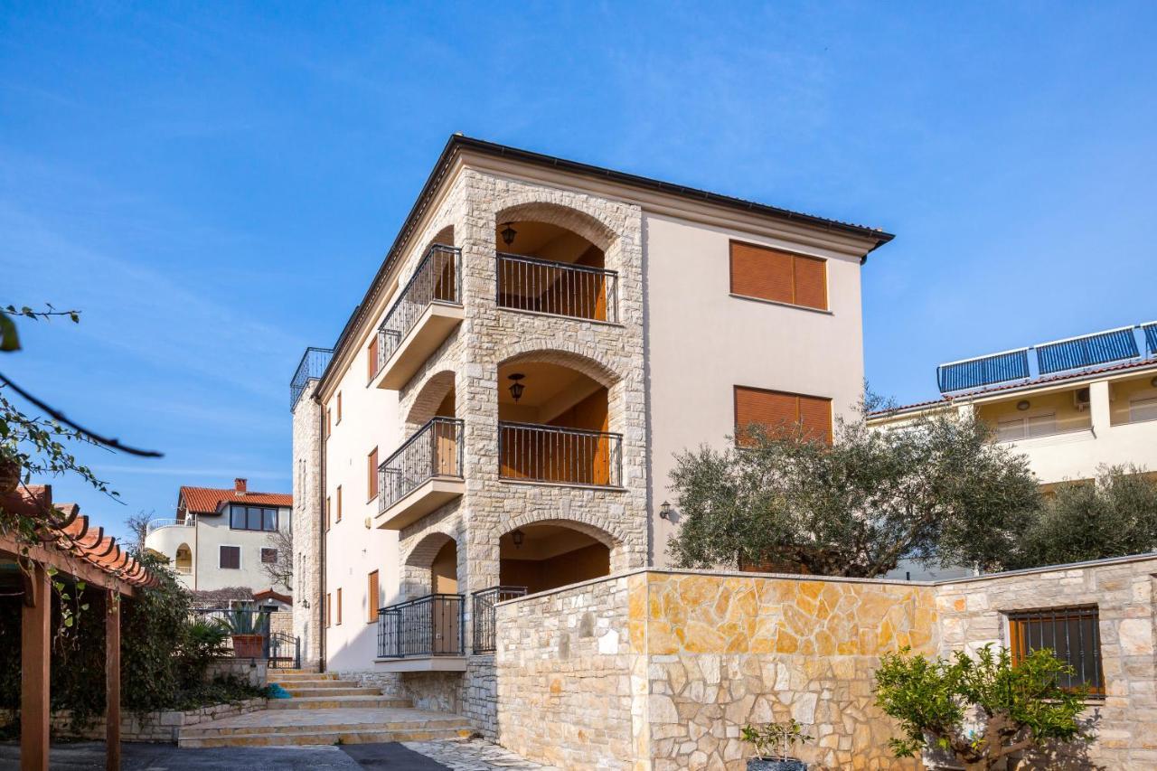 Apartamento Marlera - Penthouse Ližnjan Exterior foto