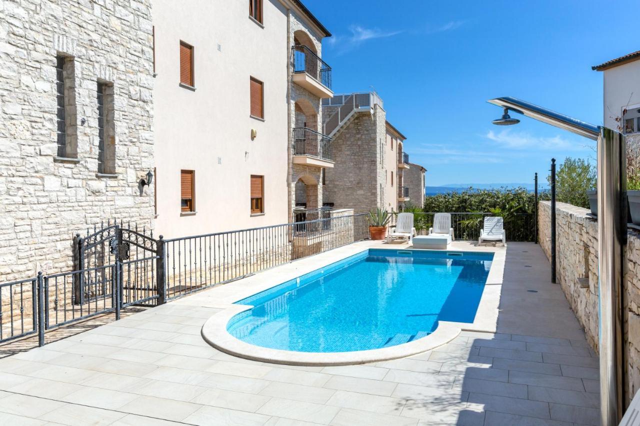 Apartamento Marlera - Penthouse Ližnjan Exterior foto