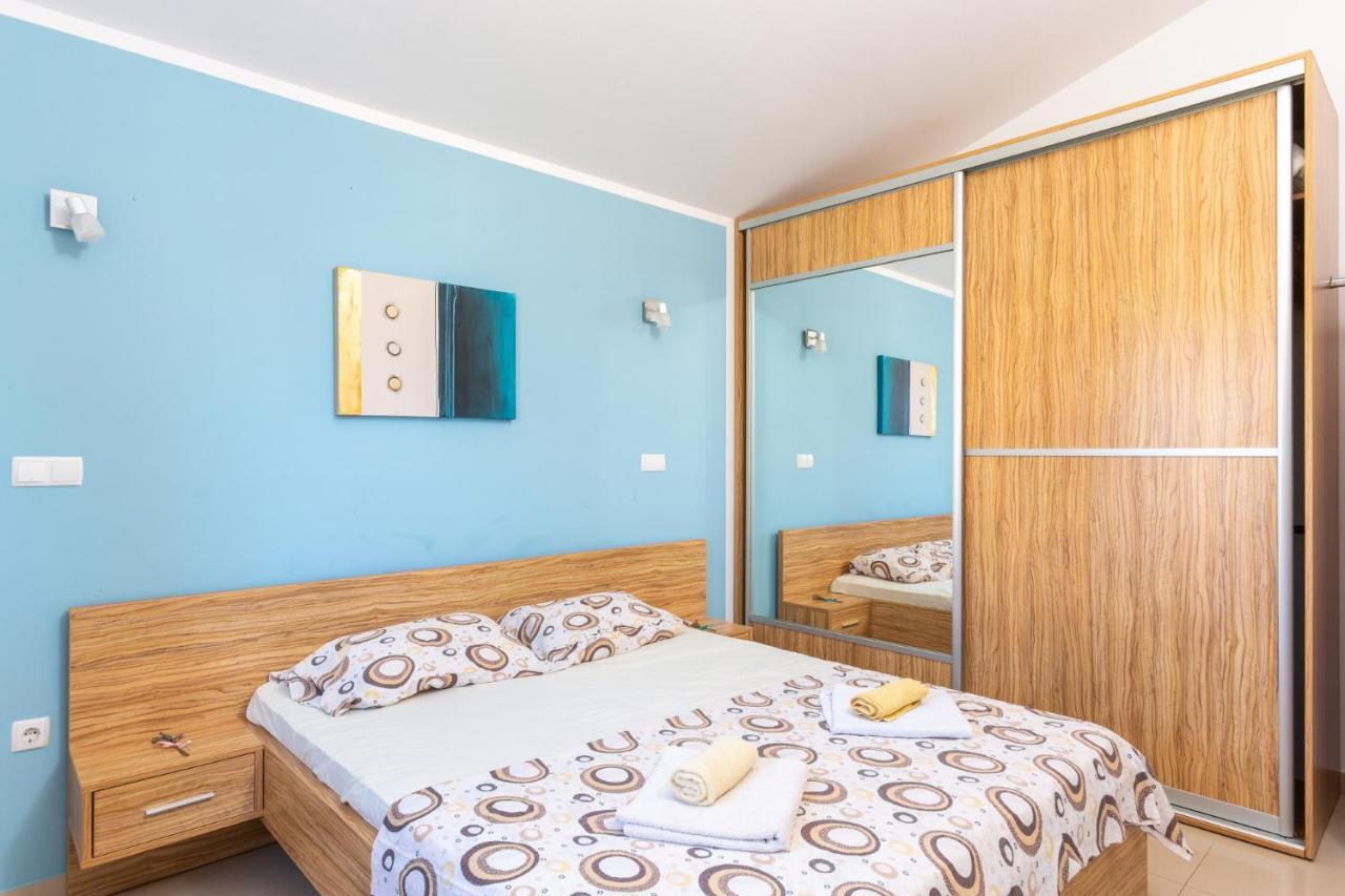 Apartamento Marlera - Penthouse Ližnjan Exterior foto